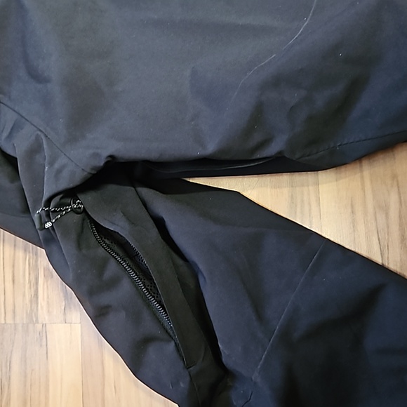 686 Men's  Hydra Thermagraph Ski and Snowboard Jacket M - Picture 11 of 15